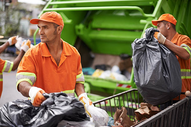 Best Construction Debris Removal  in Commercial Point, OH